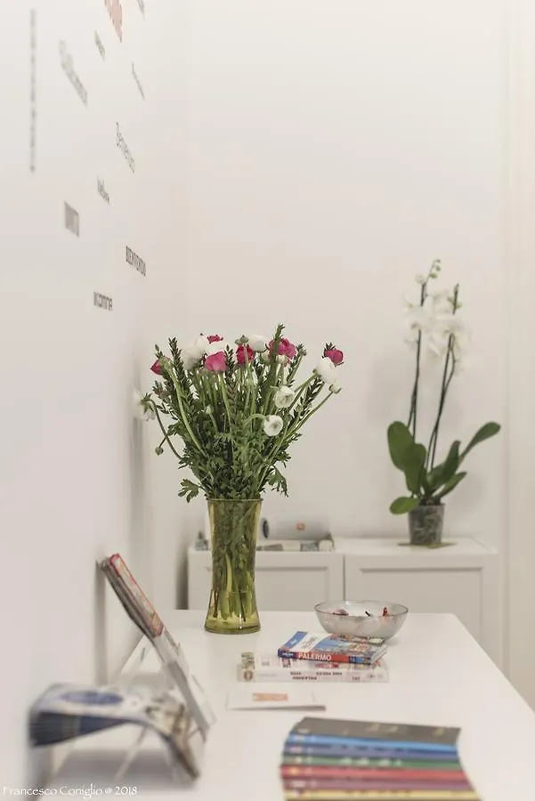 Guest house Dimora Centrowell Hotel Palermo